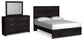 Cama con paneles Belachime y tocador con espejo