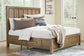 Cama Cabalynn con paneles y espacio de almacenamiento, con cómoda y espejo