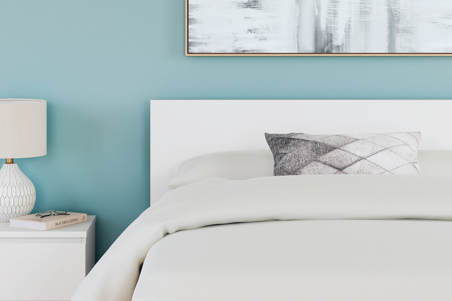 Cama de plataforma con paneles Onita