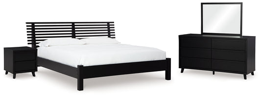 Cama con paneles Danziar, cómoda con espejo y mesita de noche