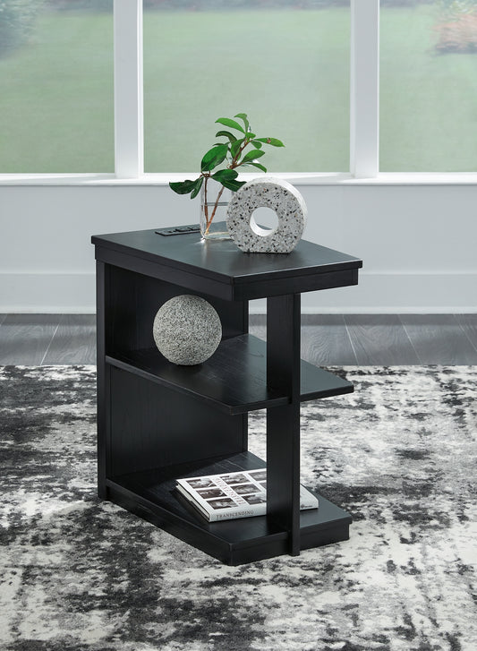 Mesa auxiliar con silla Winbardi