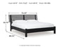 Cama con paneles Danziar y tocador con espejo