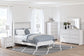 Cama con paneles Mollviney