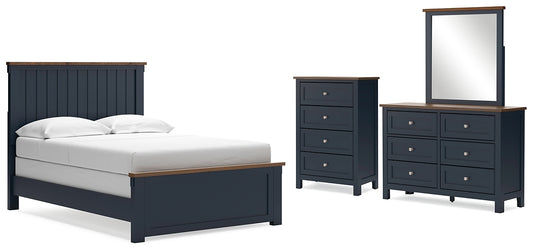 Cama Landocken con paneles, cómoda y arcón con espejo