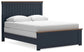 Cama Landocken con paneles, cómoda con espejo y mesita de noche