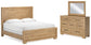 Cama con paneles California de Galliden y tocador con espejo