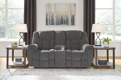 Loveseat doble recreativo Foreside con consola