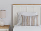 Cama con paneles Linnocreek y tocador con espejo