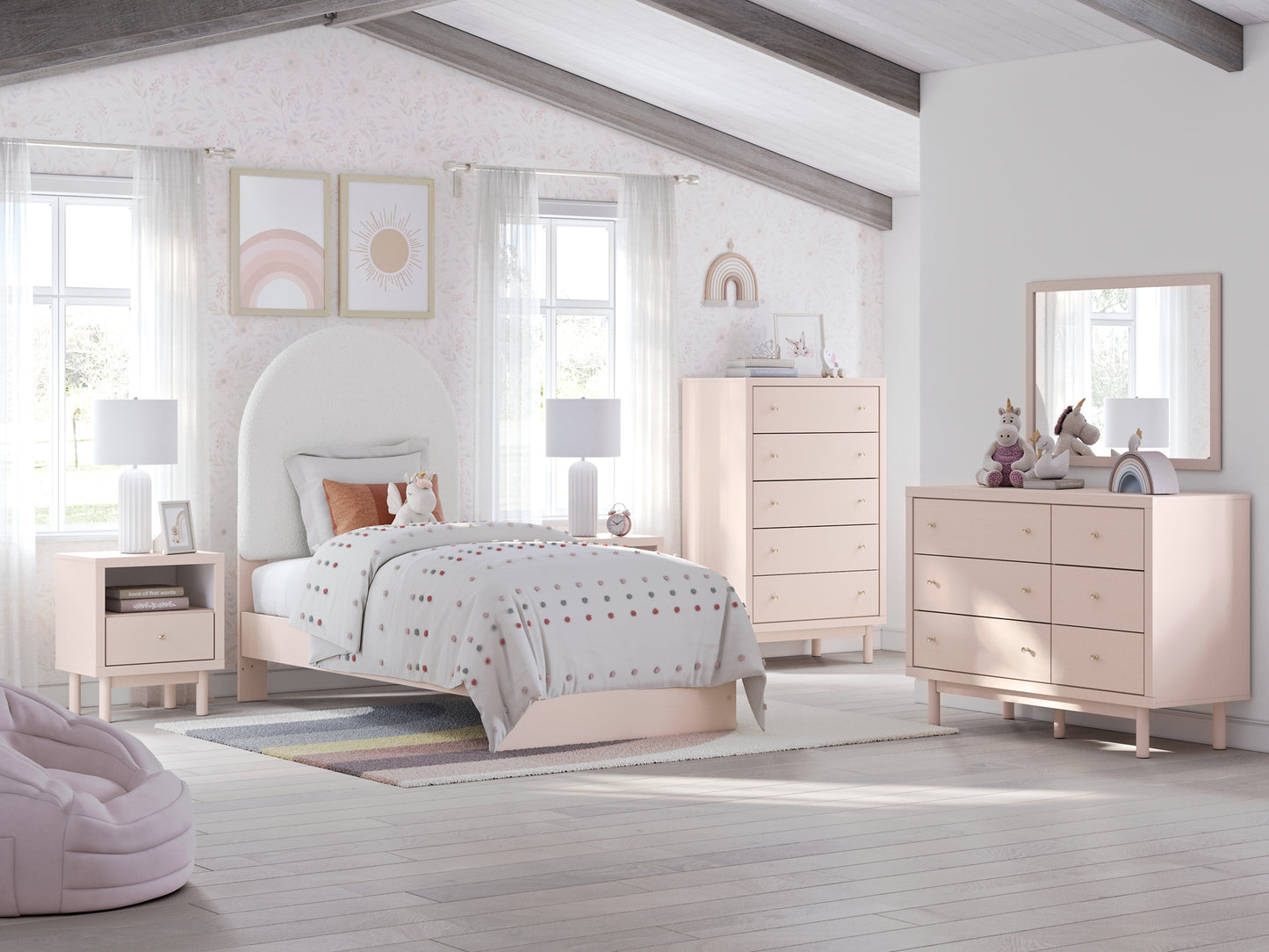 Cama tapizada Wistenpine con tocador y cómoda con espejo