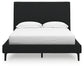 Cama tapizada Cadmori con cómoda con espejo, cómoda y mesita de noche
