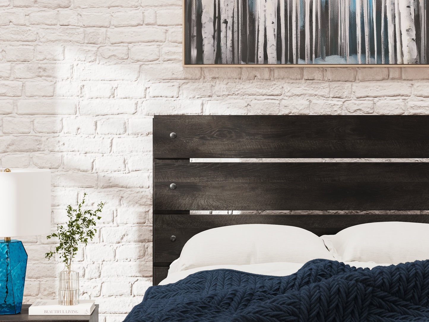 Cama con paneles Hollivern