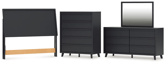 Danziar  Panel Headboard With Mirrored Dresser And Chest