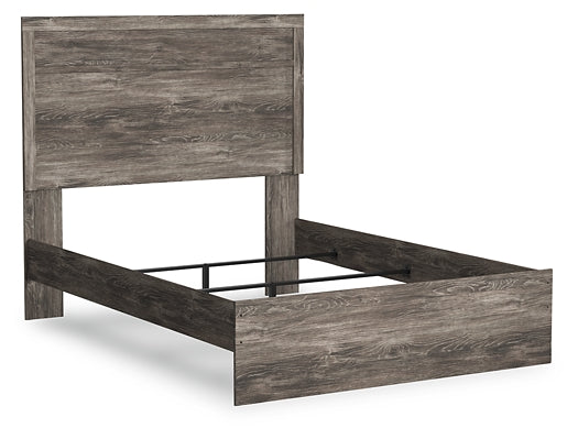 Ralinksi  Panel Bed With Mirrored Dresser And Chest