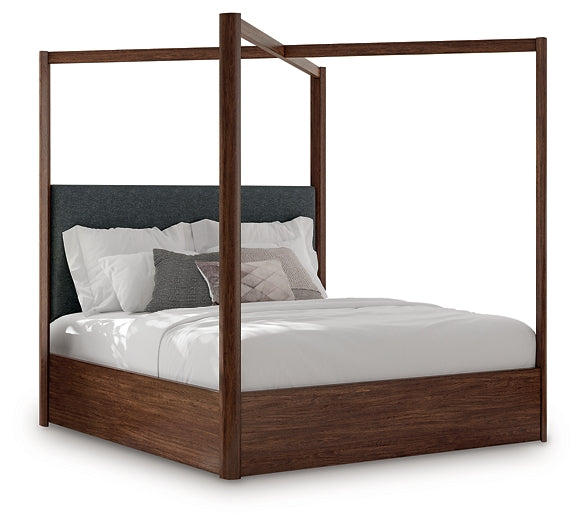 Dilenno  Canopy Bed