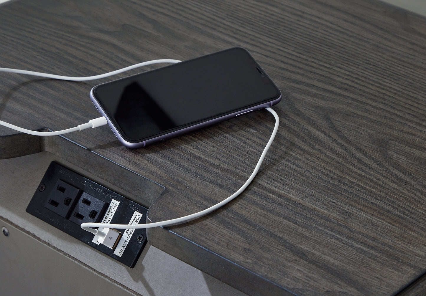 Montillan California  Panel Bed With Mirrored Dresser And Nightstand