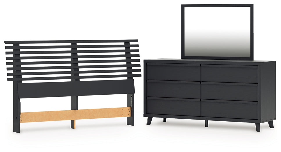 Danziar  Panel Headboard With Mirrored Dresser