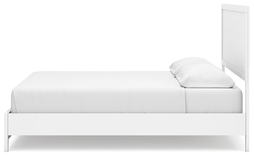 Binterglen California  Panel Bed With Mirrored Dresser And Chest