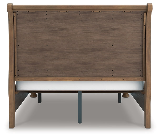 Feddinger  Storage Sleigh Bed With Mirrored Dresser And Chest