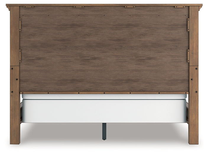 Feddinger California  Panel Bed With Mirrored Dresser And Chest