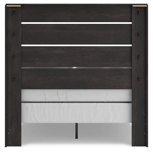Hollivern  Panel Bed With Mirrored Dresser, Chest And Nightstand