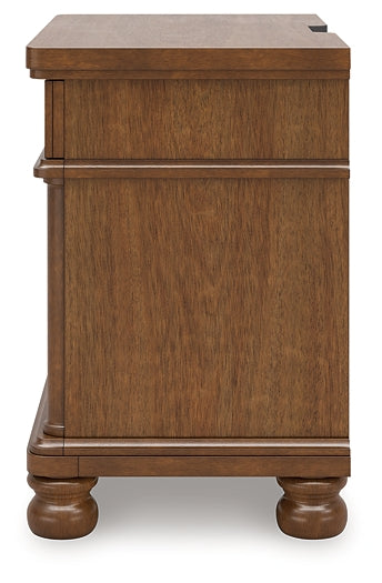 Rowlenstown California  Poster Bed With Mirrored Dresser And Nightstand