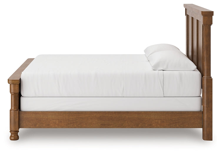 Rowlenstown California  Poster Bed With Mirrored Dresser