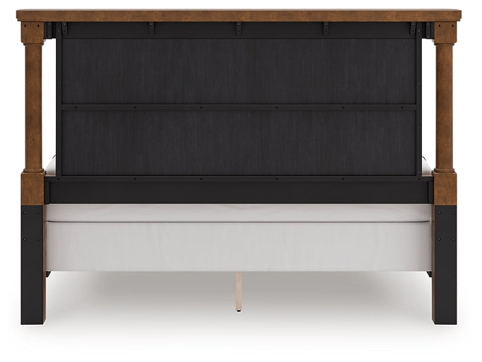 Rowlenstown California  Poster Bed With Mirrored Dresser