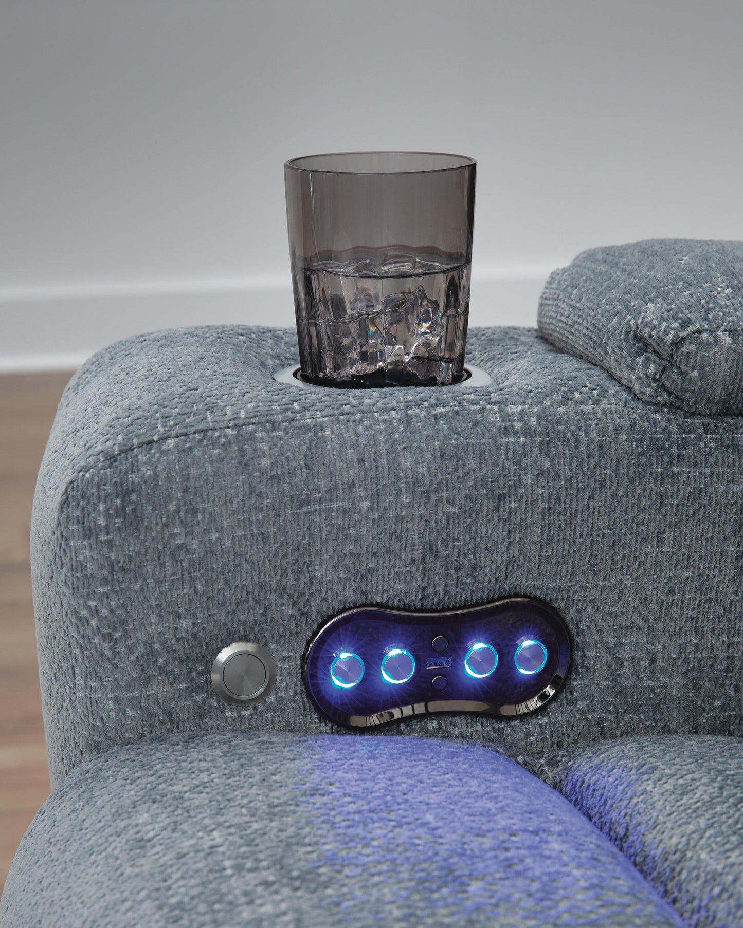 Estudio Cave PWR REC Loveseat/CON/ADJ HDRST