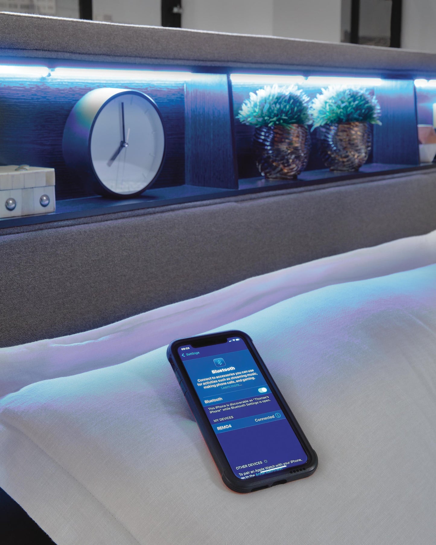 Verishaw California  Upholstered Bed With Wireless Audio
