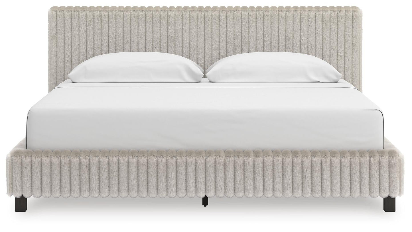 Zuraleus California  Upholstered Bed