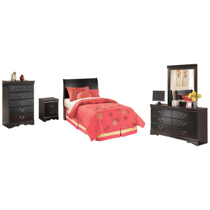 Huey Vineyard  Sleigh Headboard Bed With Mirrored Dresser, Chest And Nightstand