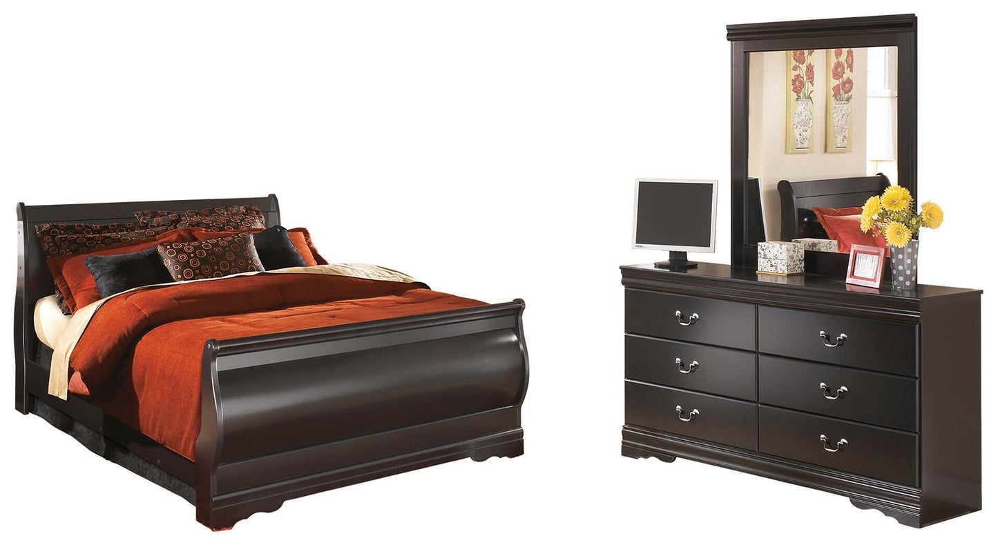 Cama estilo trineo Huey Vineyard con tocador con espejo