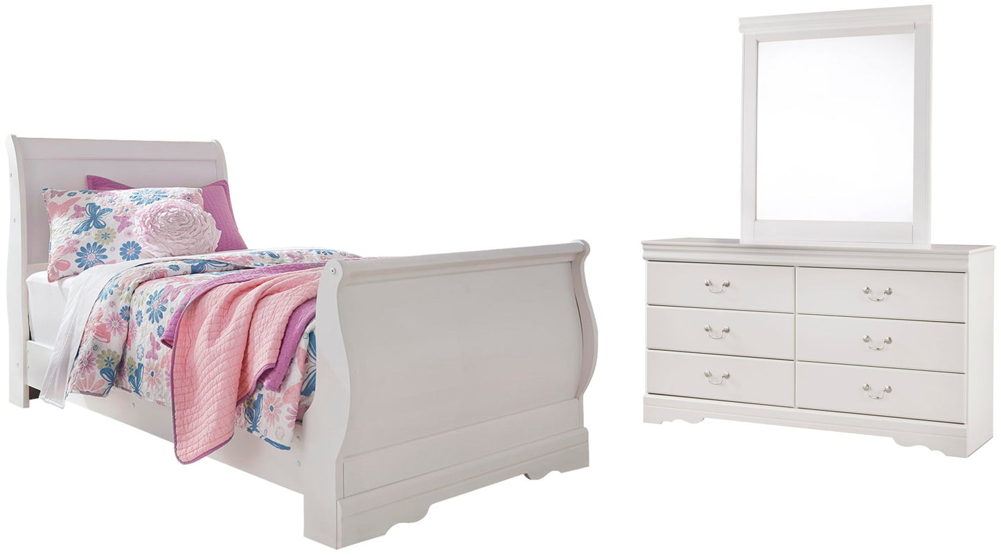 Cama tipo trineo Anarasia con tocador con espejo