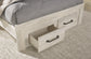 Cama Cambeck con dos cajones y cómoda con espejo