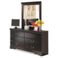 Cabecero estilo trineo Huey Vineyard con tocador con espejo, cómoda y mesita de noche