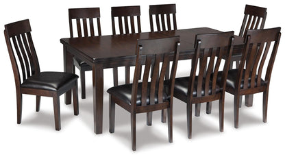 Mesa de comedor Haddigan y 8 sillas