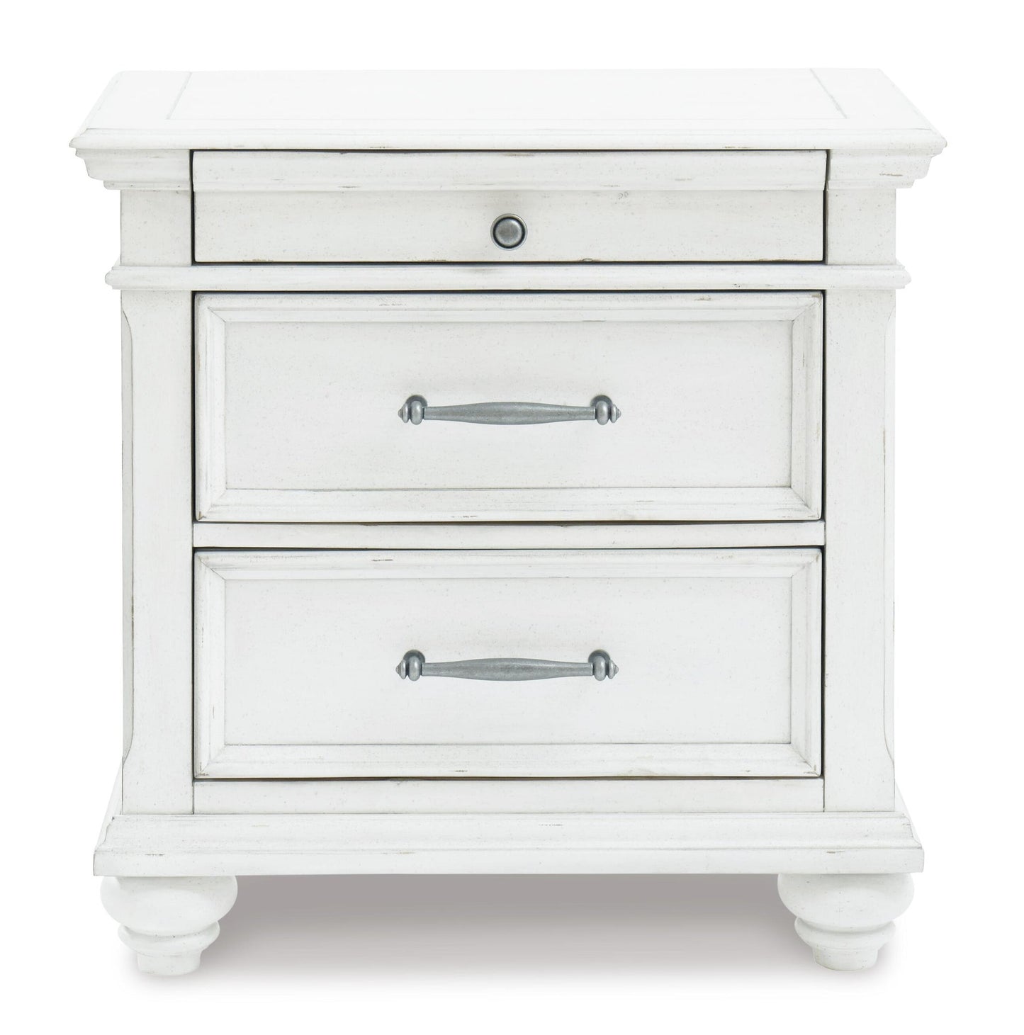 Kanwyn  Panel Bed With Mirrored Dresser, Chest And Nightstand
