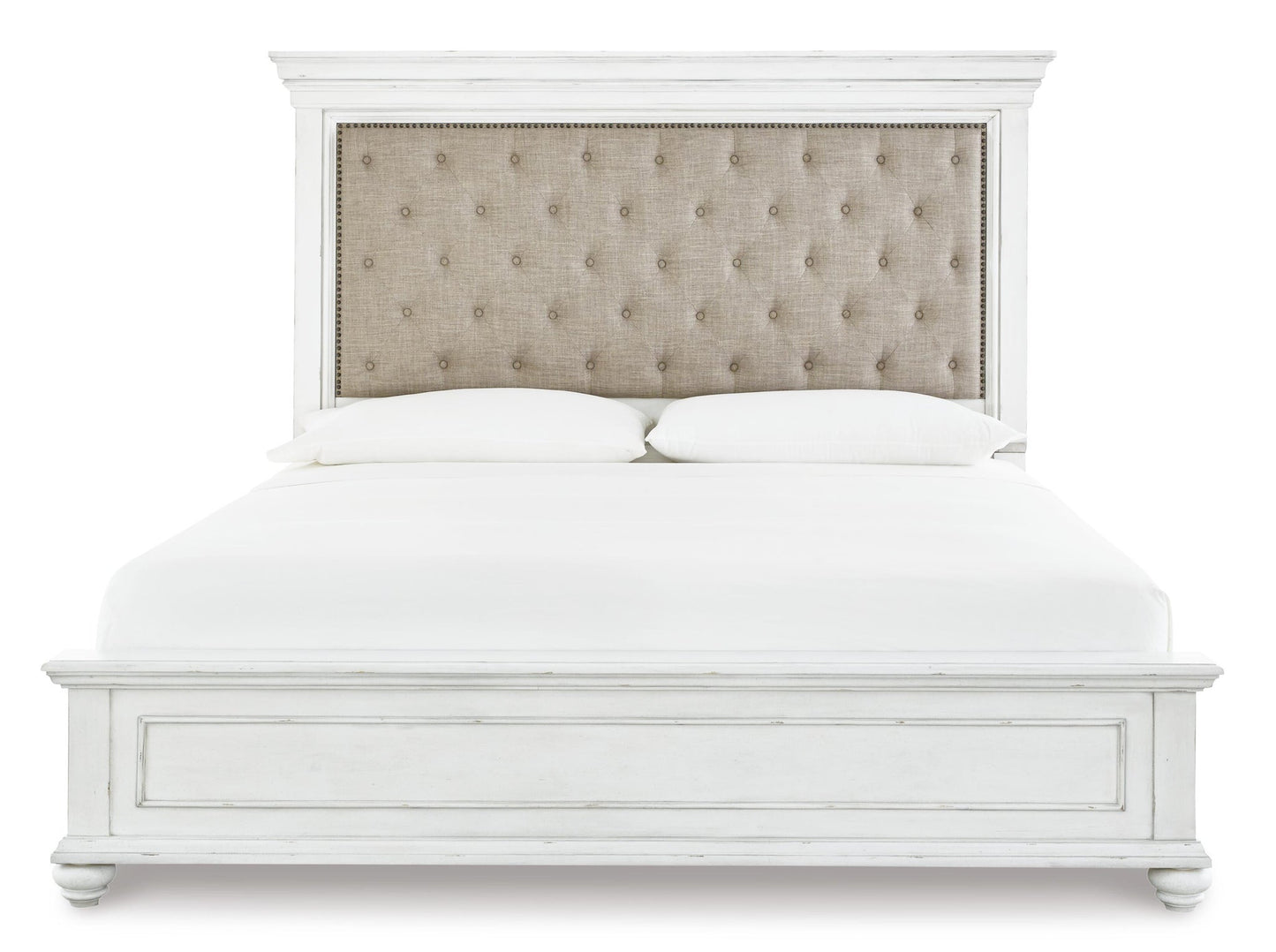 Kanwyn  Panel Bed With Mirrored Dresser, Chest And Nightstand