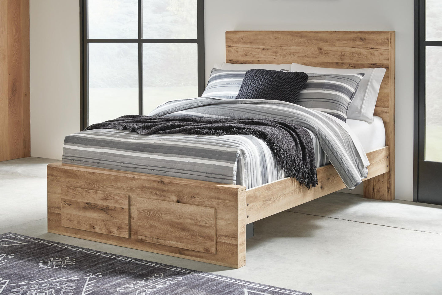 Hyanna  Panel Storage Bed, Dresser, Mirror And Nightstand