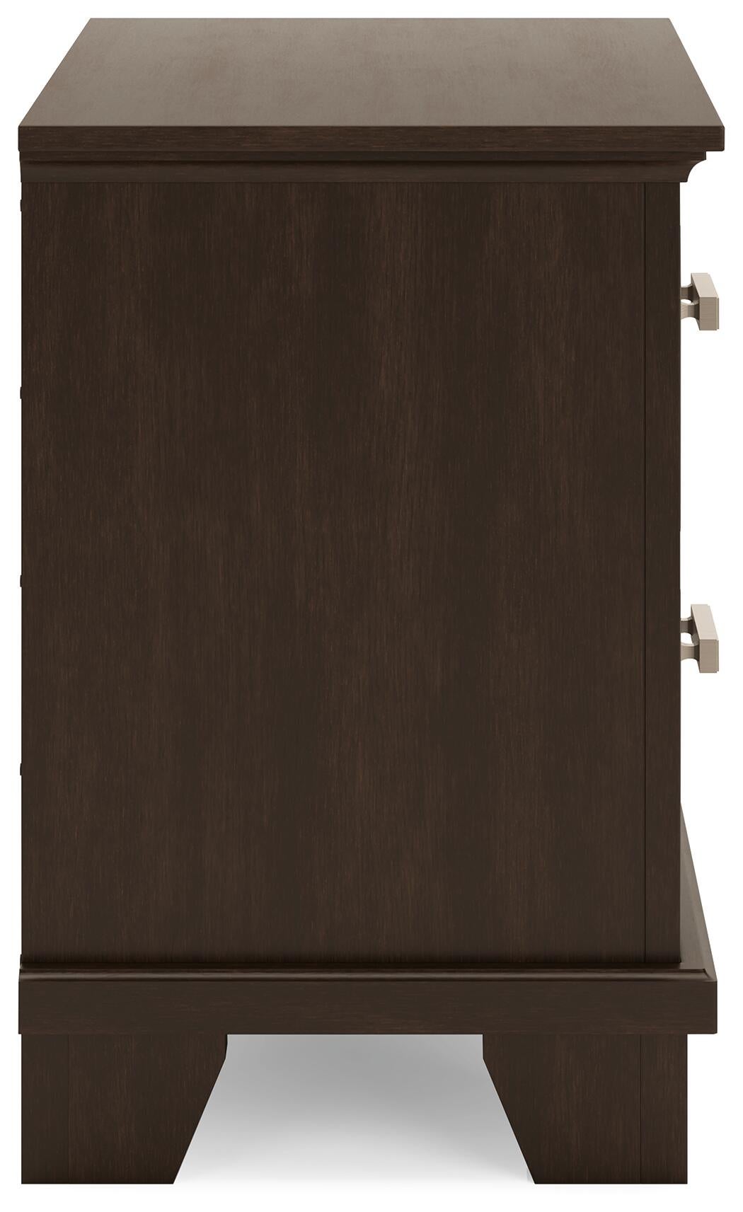Covetown  Panel Bed With Mirrored Dresser And Nightstand