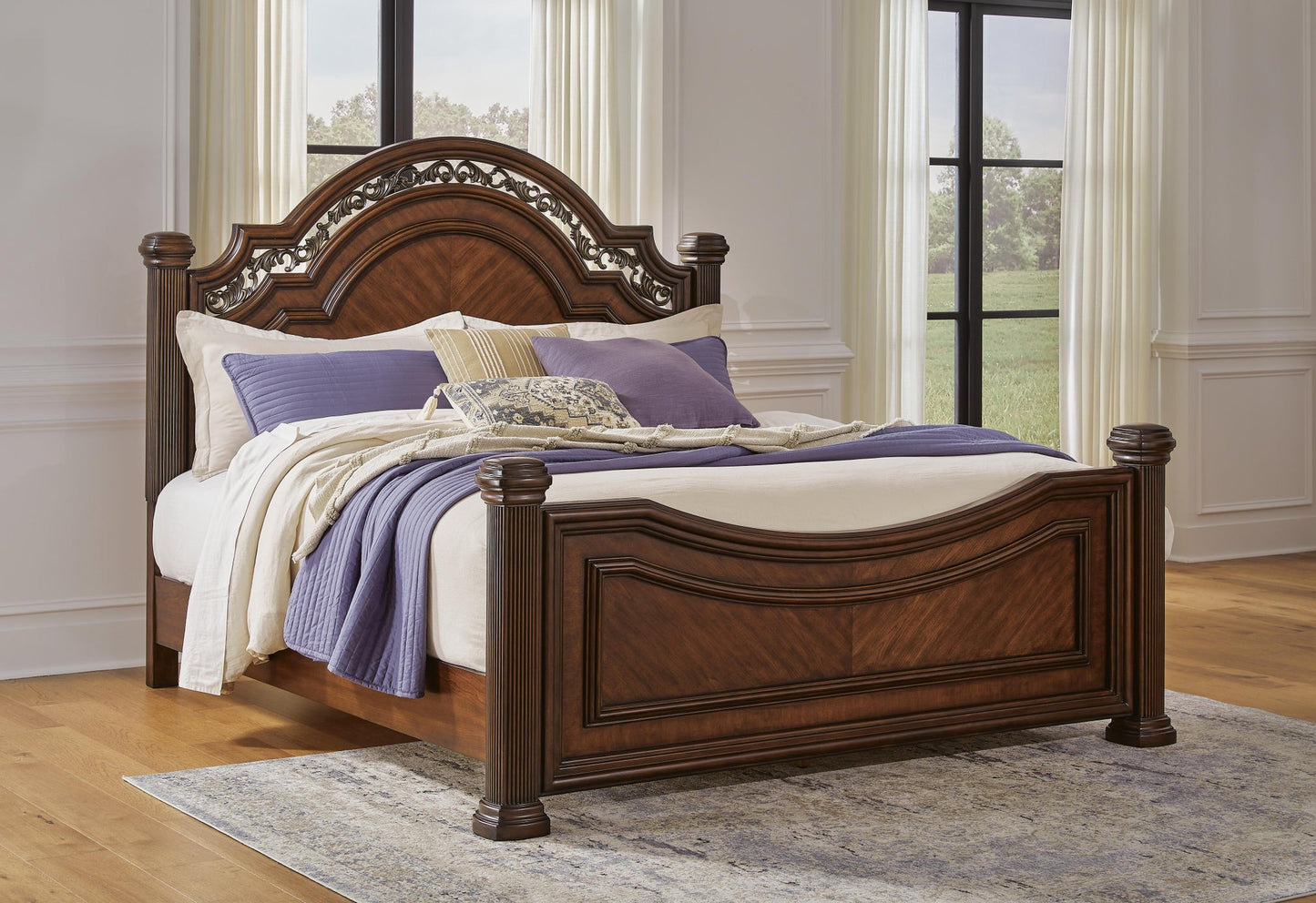 Lavinton  Poster Bed With Mirrored Dresser And Nightstand