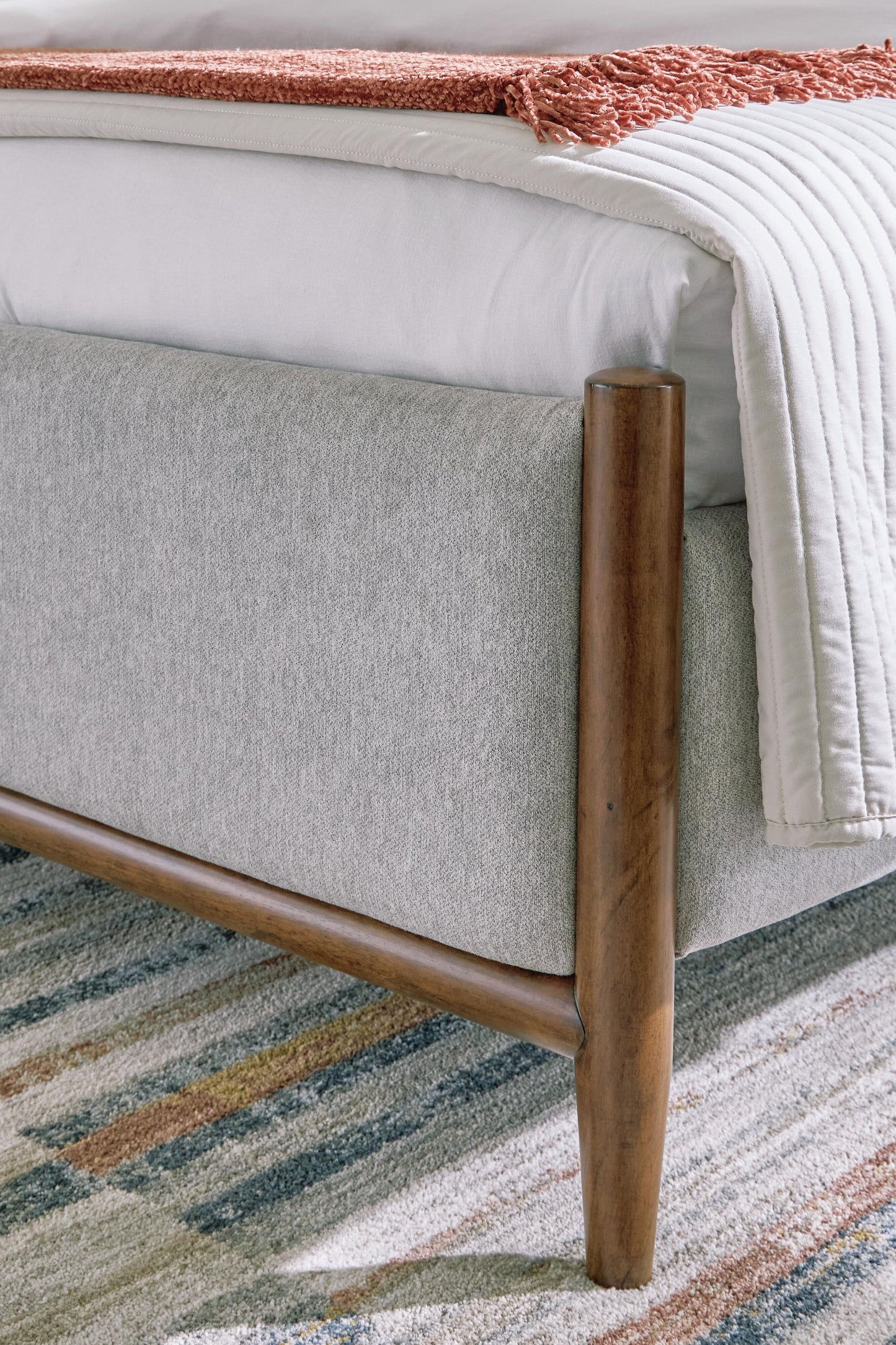 Lyncott California  Upholstered Bed With Mirrored Dresser And Nightstand