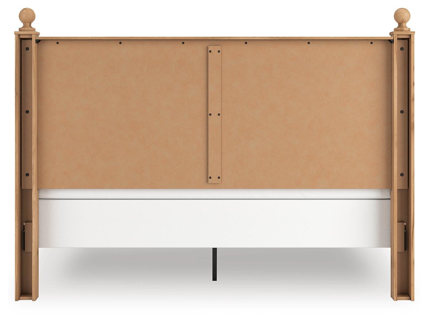 Aleaport  Panel Bed With Mirrored Dresser