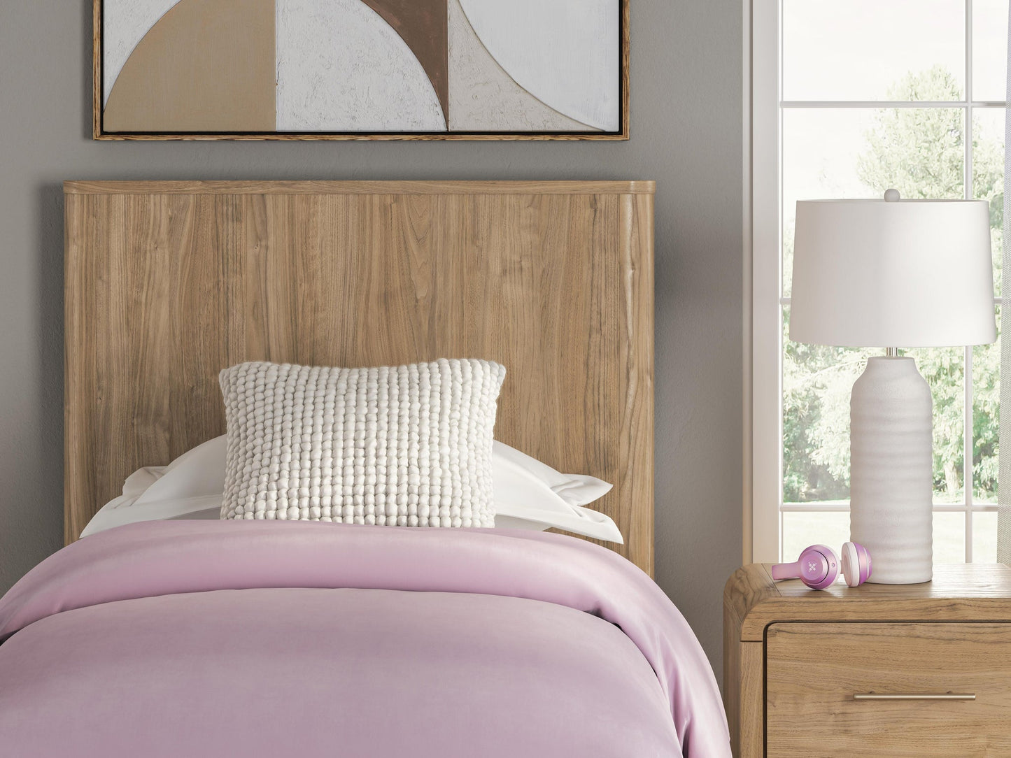Gramburg  Panel Bed